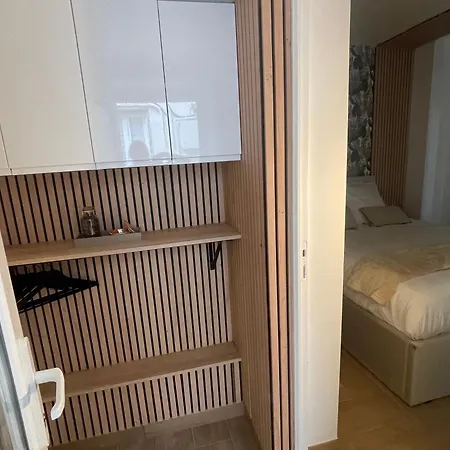 Eiffel Tour Cosy Bali Apartamento *